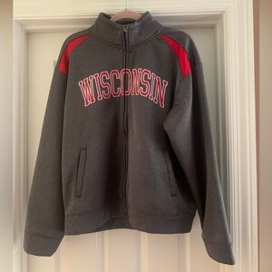 University of Wisconsin Sweatshirt (READ CAPTION)